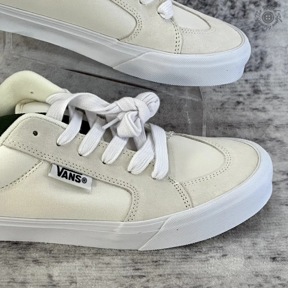 NIB - Vans Chukka Push 